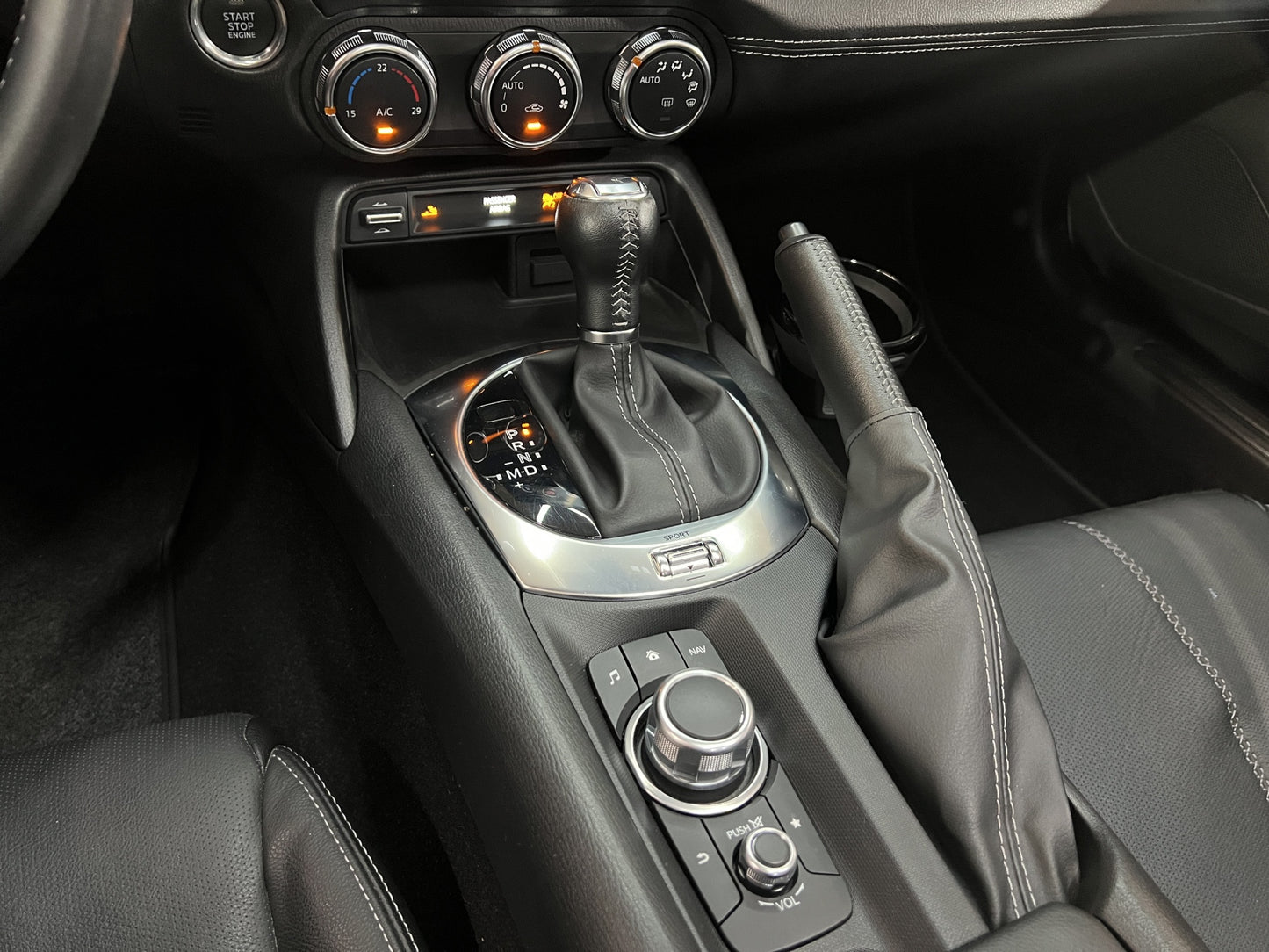 2022 Mazda MX-5 RF i Grand Touring