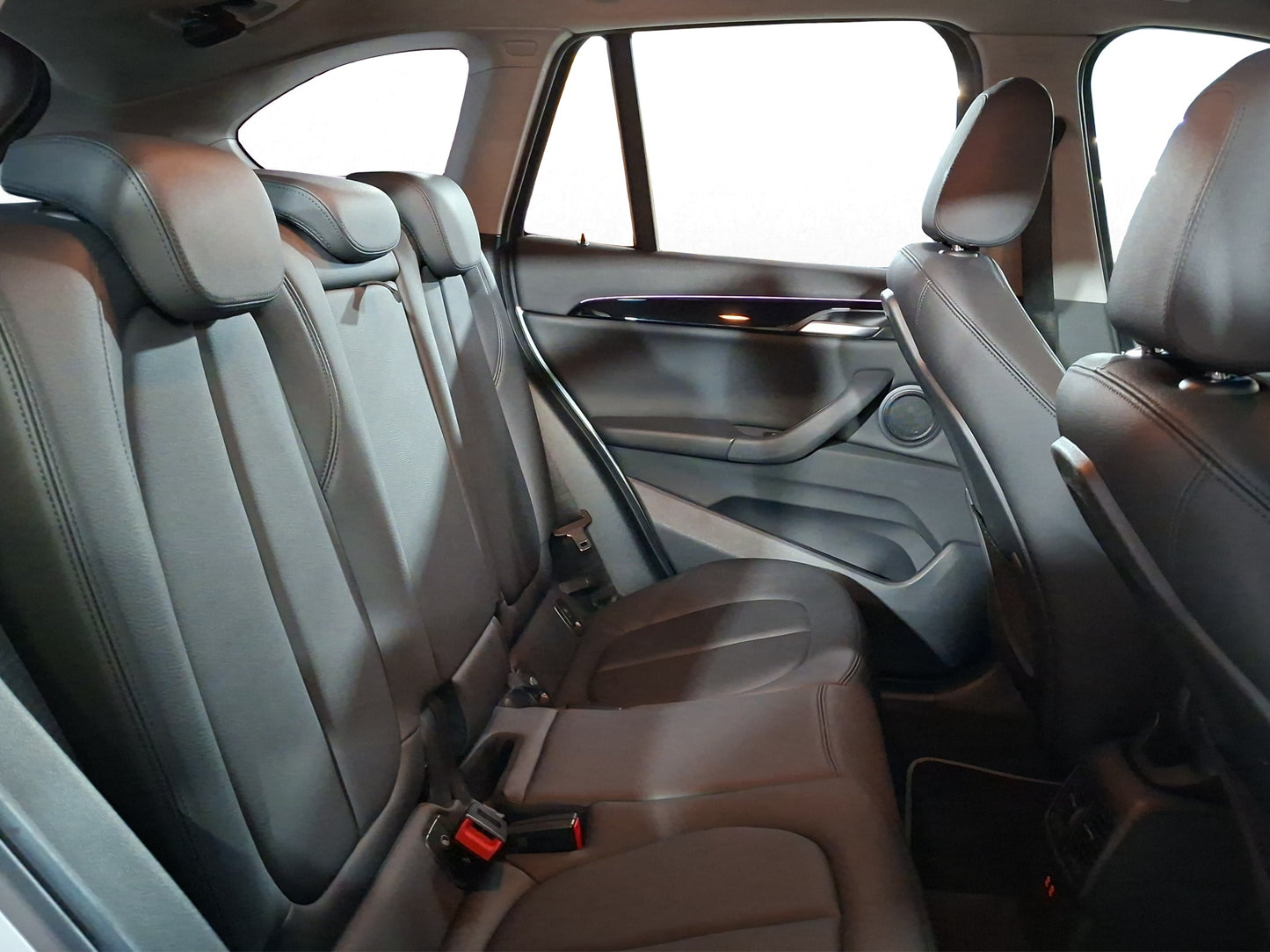 2021 BMW X1 20i X Line