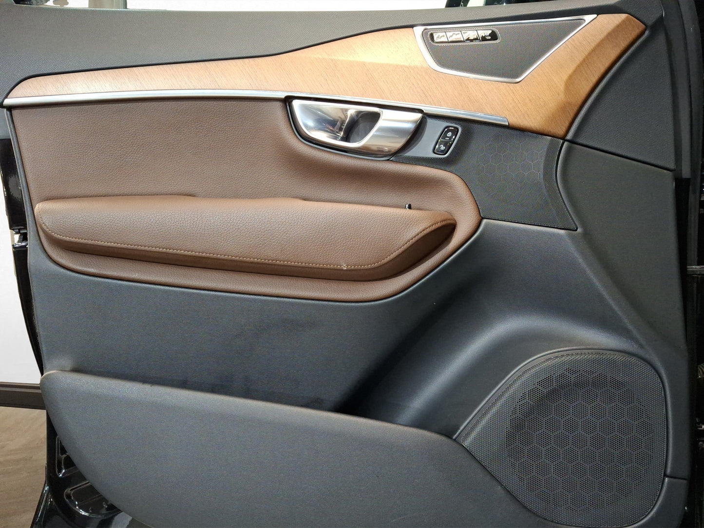 2022 Volvo XC90 T8 Inscription Recharge