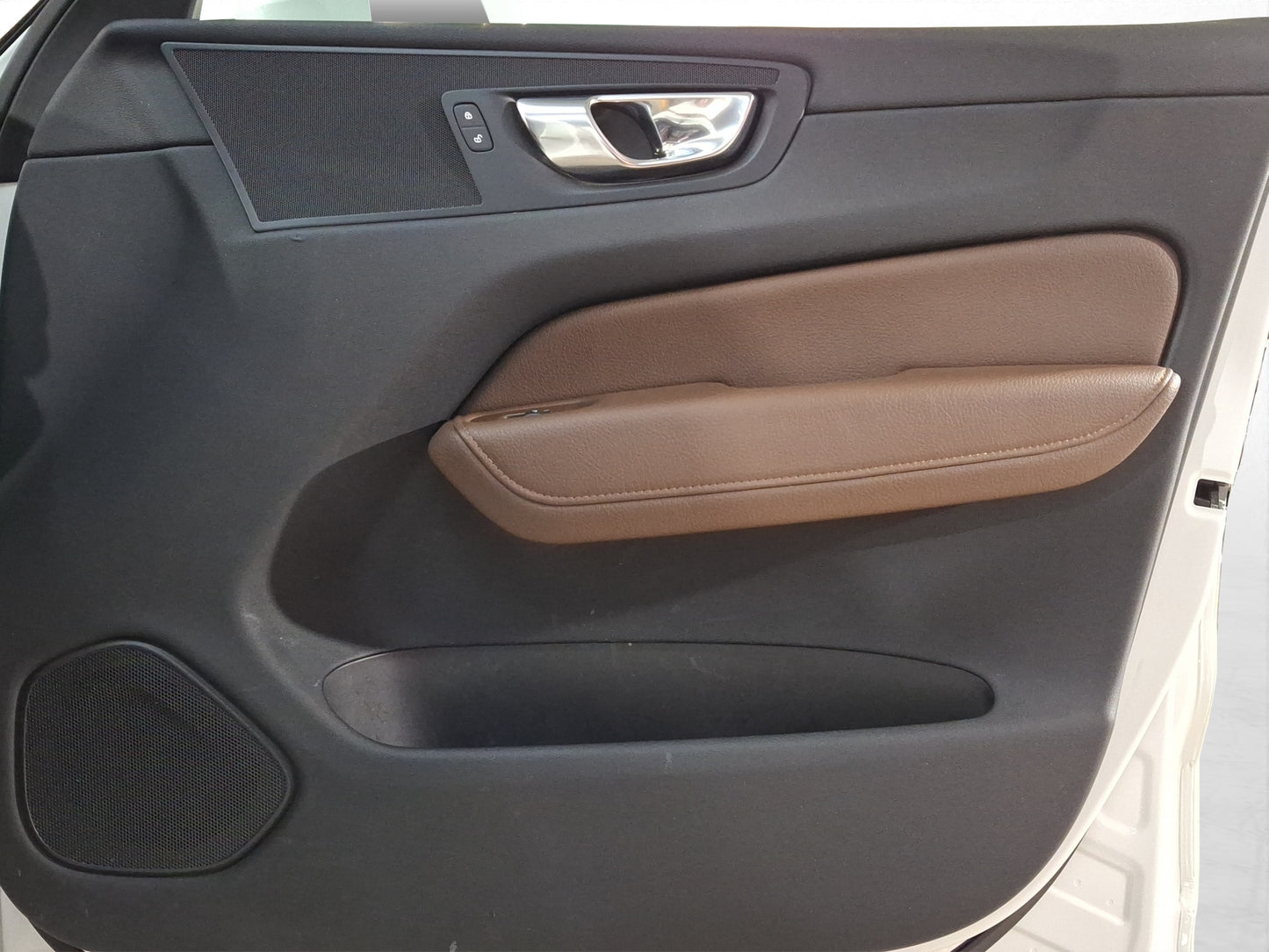 2022 Volvo XC60 Momentum B5 AWD