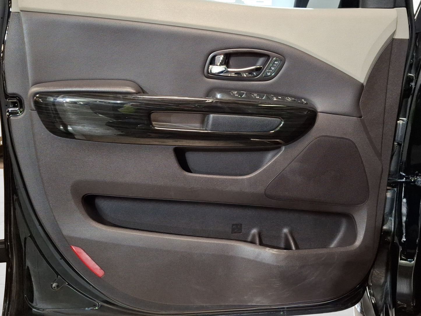 2020 KIA Sedona SXL V6